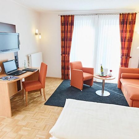 Hotel & Restaurant Poetter エムスデッテン エクステリア 写真